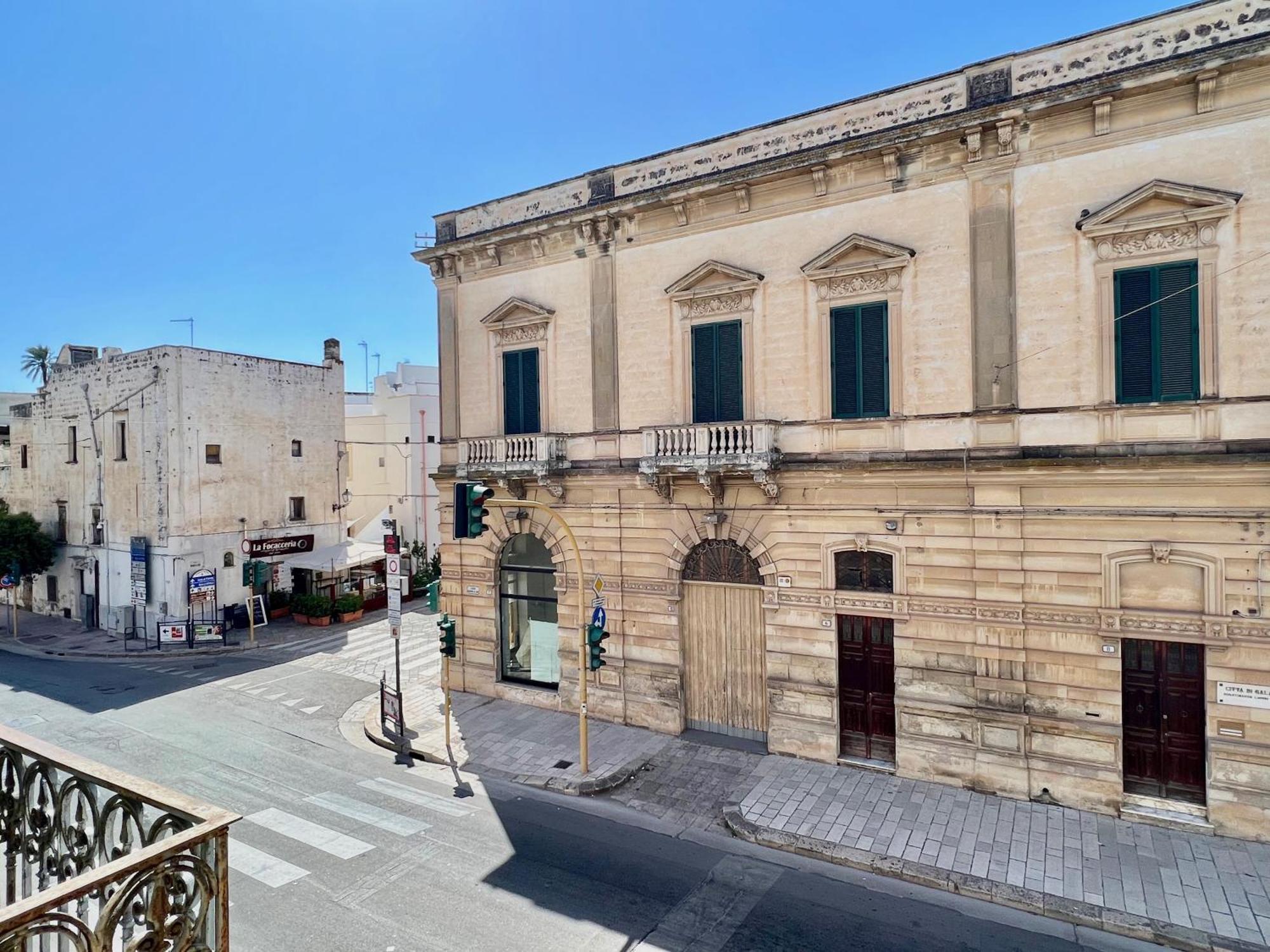 Suite La Basilica Galatina Exterior photo